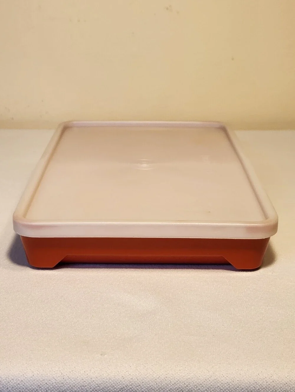 Vintage Tupperware Meat Tenderizer Keeper Hot Dog and Bacon Keeper #1292